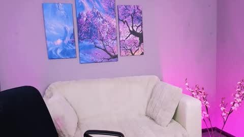 Snapshot of lisa_dark_ chatting on November 10, 2025, 10:36 am Lisa online show from November 10, 2025, 10:36 am