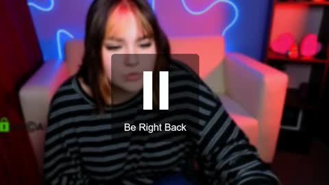 Snapshot of lisa_dark_ chatting on November 18, 2025, 10:25 pm Lisa online show from November 18, 2025, 10:25 pm