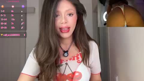 Snapshot of lisa_graham chatting on June 19, 2026, 5:12 am lisa_graham online show from June 19, 2026, 5:12 am