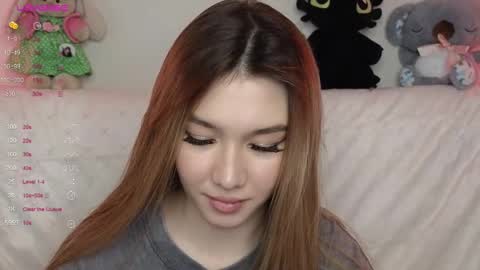 Snapshot of lisa_lit chatting on March 3, 2025, 3:53 pm Lisa and Katerina online show from March 3, 2025, 3:53 pm