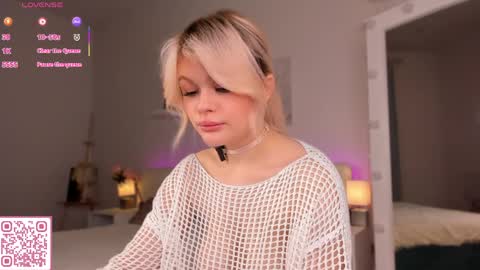 Lisa online show from April 11, 2026, 7:45 am