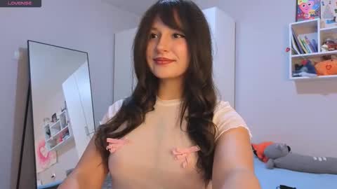 Snapshot of lisa_mzemta chatting on October 18, 2025, 3:02 pm Lisa online show from October 18, 2025, 3:02 pm