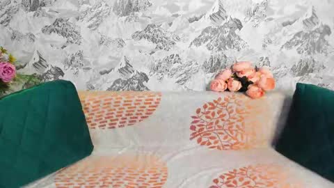 Lisa online show from January 6, 2025, 11:18 am