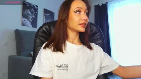 Lisa online show from February 1, 2026, 9:41 am