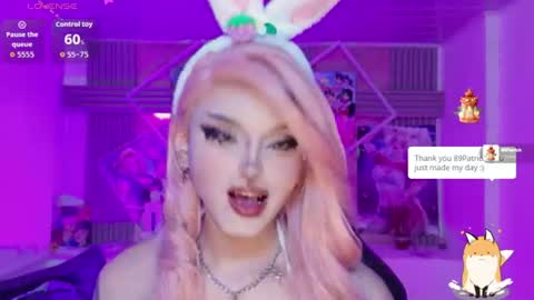 lisa_sparkleee online show from July 25, 2026, 11:13 pm
