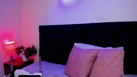 lisa white  online show from July 23, 2026, 8:40 pm