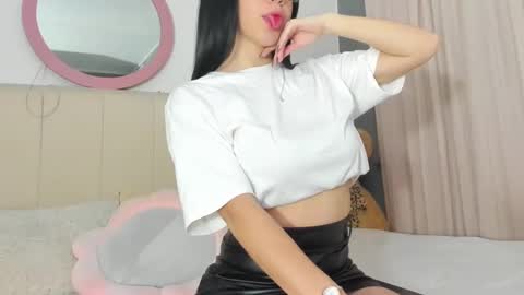 Snapshot of lisaa_a chatting on March 1, 2025, 1:11 am Lisa online show from March 1, 2025, 1:11 am