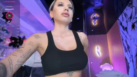 Snapshot of lisaakira chatting on April 23, 2026, 6:14 am onlyfans-lisaakira instagram-lisaakira9 twitter-lisaakira4 online show from April 23, 2026, 6:14 am