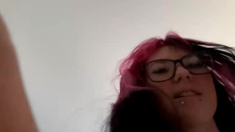 Snapshot of lisabethlaurence chatting on May 23, 2026, 7:13 am Aileen online show from May 23, 2026, 7:13 am
