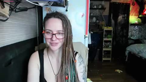 Snapshot of lisafoxy_y chatting on May 20, 2026, 6:08 am Lisa online show from May 20, 2026, 6:08 am