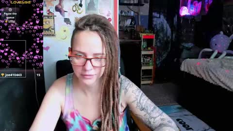 Snapshot of lisafoxy_y chatting on May 27, 2026, 6:32 am Lisa online show from May 27, 2026, 6:32 am