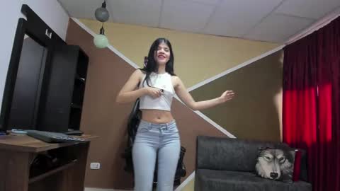 Snapshot of lisagray_1 chatting on October 2, 2025, 7:43 pm Lisa Gray Independent Model online show from October 2, 2025, 7:43 pm