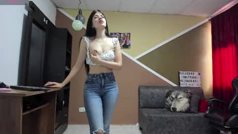 Lisa Gray Independent Model online show from June 9, 2026, 7:36 pm