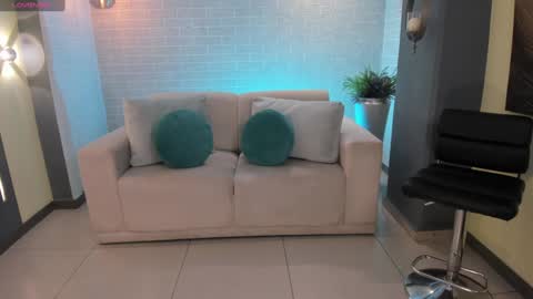 LISA MONROE online show from January 31, 2025, 11:56 am