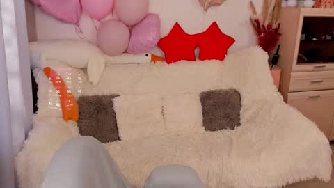 Snapshot of lisamooore chatting on February 18, 2026, 5:47 am Lisa Moore online show from February 18, 2026, 5:47 am