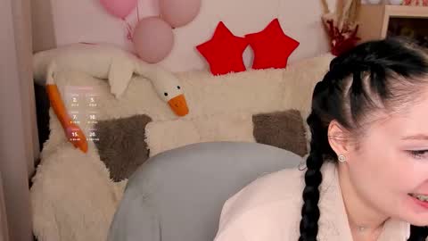 Snapshot of lisamooore chatting on February 24, 2026, 3:43 pm Lisa Moore online show from February 24, 2026, 3:43 pm