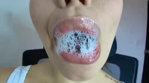 Lisbet online show from September 26, 2025, 10:14 pm