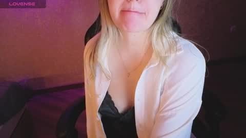 Anna online show from March 25, 2026, 12:49 am