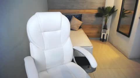 Snapshot of liseth_fox chatting on December 10, 2024, 8:05 pm Liseth Fox online show from December 10, 2024, 8:05 pm