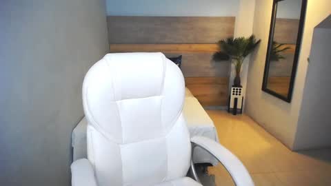 Snapshot of liseth_fox chatting on December 28, 2024, 3:15 pm Liseth Fox online show from December 28, 2024, 3:15 pm