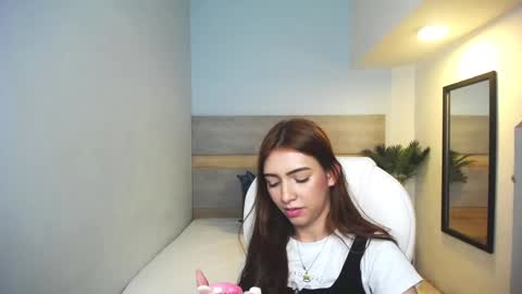 Snapshot of liseth_fox chatting on January 17, 2025, 7:49 pm Liseth Fox online show from January 17, 2025, 7:49 pm