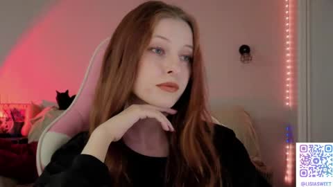 Snapshot of lisiasweet chatting on April 15, 2026, 2:13 pm Lika online show from April 15, 2026, 2:13 pm