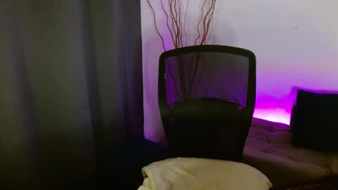  Liss  online show from June 1, 2026, 2:35 am
