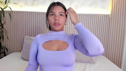 Snapshot of liss_reyes chatting on October 12, 2025, 3:33 pm Liss online show from October 12, 2025, 3:33 pm