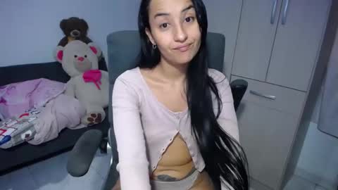 Lisa online show from December 22, 2024, 8:47 pm