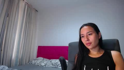 Lisa online show from November 6, 2025, 12:28 pm