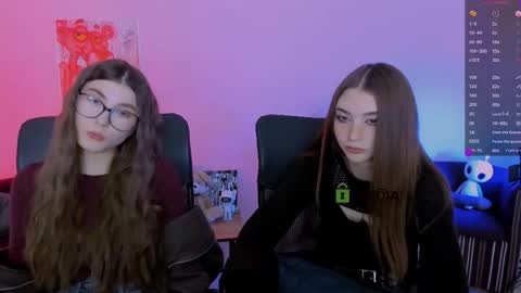 lissa_night online show from December 13, 2025, 8:25 pm