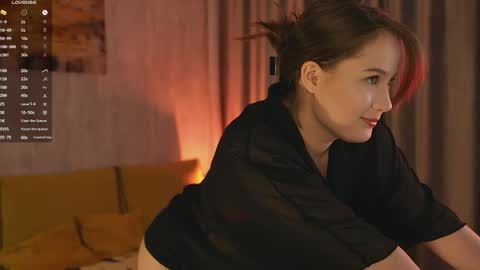 Lissa online show from April 19, 2026, 2:16 pm