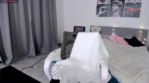 lissameoww online show from July 7, 2026, 6:47 am