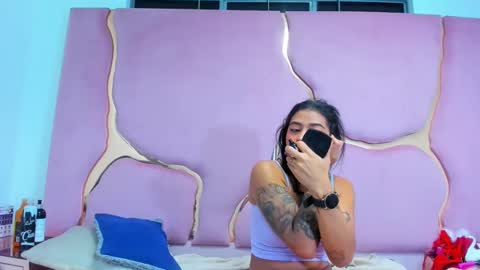 LISSA JHONS online show from December 31, 2024, 8:26 am