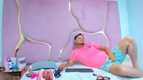 LISSA JHONS online show from January 11, 2025, 8:54 am