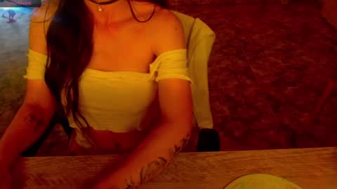 Liss online show from October 3, 2025, 3:25 am