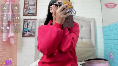 Snapshot of litlenessa_ chatting on May 6, 2026, 12:54 pm VANESSA online show from May 6, 2026, 12:54 pm