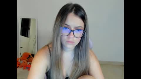 Danni online show from December 24, 2024, 12:00 am