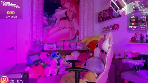 little ary online show from December 5, 2025, 5:05 am