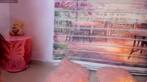 little__doll18 online show from July 14, 2026, 2:27 am