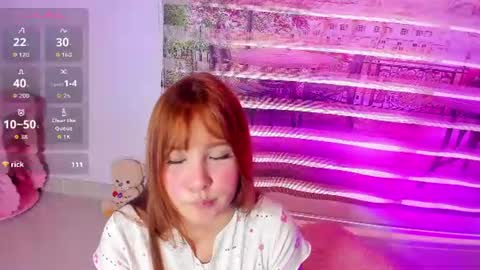 little__doll18 online show from July 21, 2026, 9:06 pm