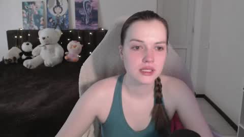 little__flowers online show from March 13, 2026, 8:54 am