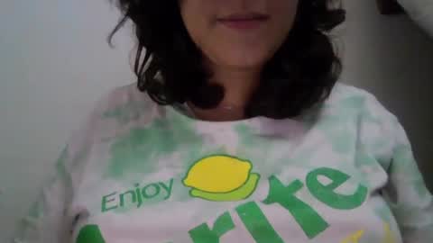 Snapshot of little_anef chatting on December 23, 2024, 5:17 am little_anef online show from December 23, 2024, 5:17 am