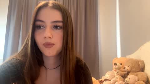 Catherine online show from October 21, 2025, 3:07 am