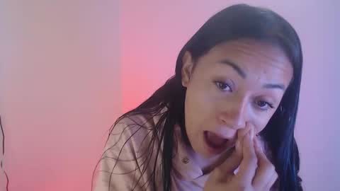 Snapshot of little_aphrodite2 chatting on October 18, 2025, 5:14 pm Aliciaparaisss online show from October 18, 2025, 5:14 pm