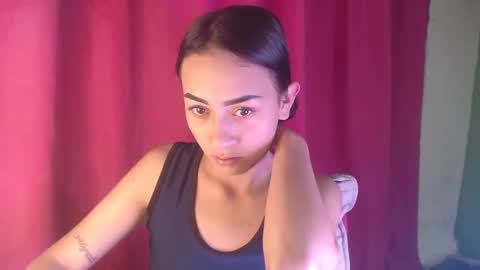 Snapshot of little_aphrodite2 chatting on November 5, 2025, 10:21 pm Aliciaparaisss online show from November 5, 2025, 10:21 pm