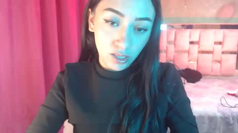 Snapshot of little_aphrodite2 chatting on November 30, 2025, 12:14 am Aliciaparaisss online show from November 30, 2025, 12:14 am