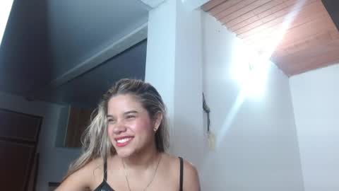 Snapshot of little_babyboo_ chatting on May 2, 2026, 1:10 am Catalina online show from May 2, 2026, 1:10 am