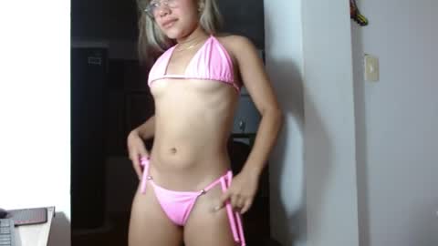 Snapshot of little_babyboo_ chatting on May 23, 2026, 10:30 am Catalina online show from May 23, 2026, 10:30 am