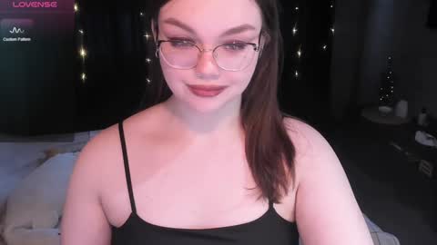 Eva online show from December 13, 2024, 11:02 am